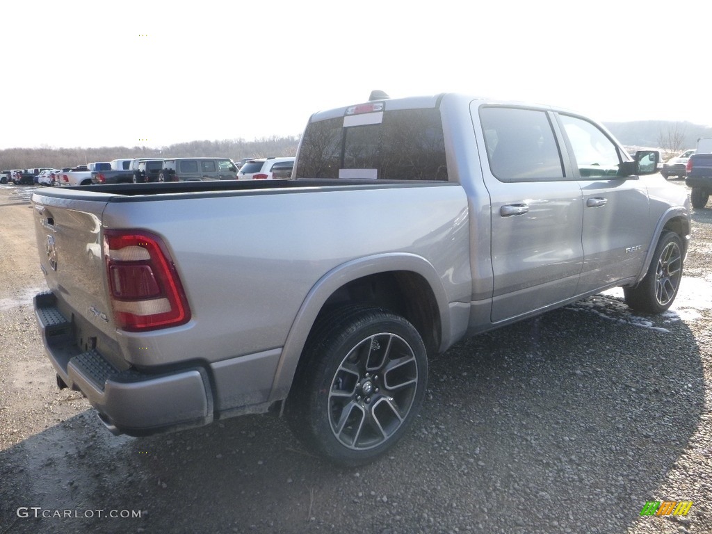 2019 1500 Laramie Crew Cab 4x4 - Bright Silver Metallic / Black photo #6