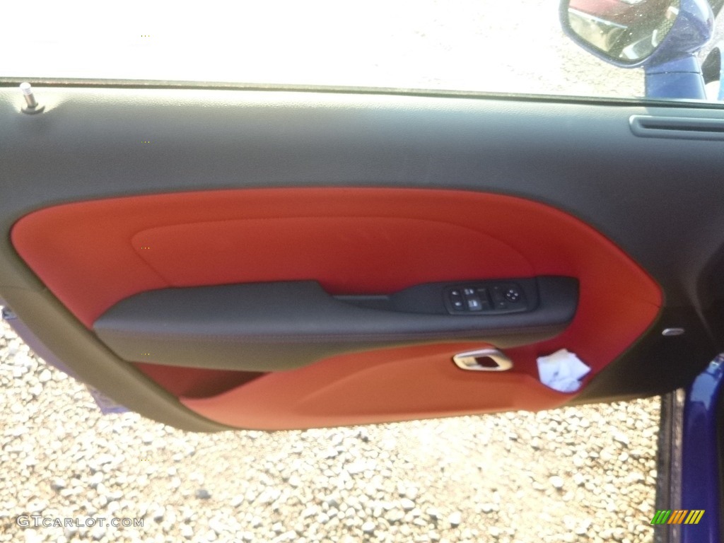 2019 Dodge Challenger GT AWD Door Panel Photos