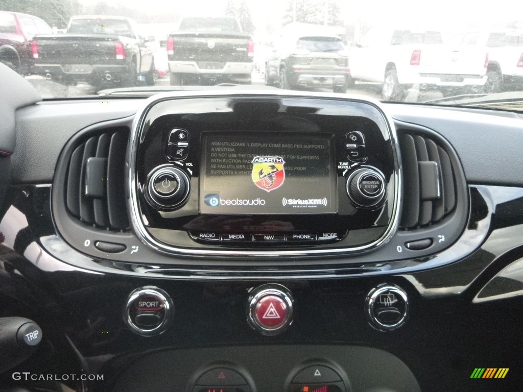 2018 Fiat 500 Abarth Controls Photos