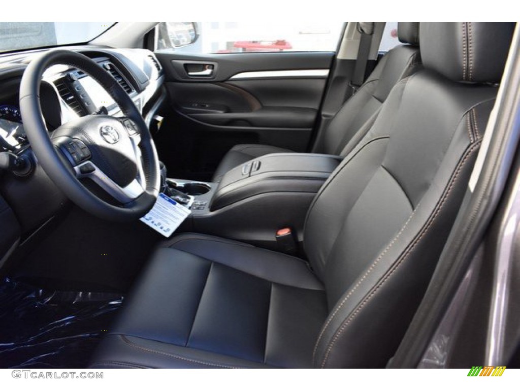 2019 Toyota Highlander Hybrid XLE AWD Front Seat Photo #130943638