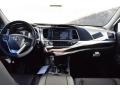 Black 2019 Toyota Highlander Hybrid XLE AWD Dashboard
