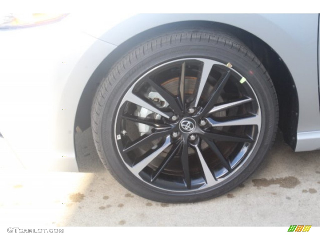 2019 Camry XSE - Celestial Silver Metallic / Black photo #5