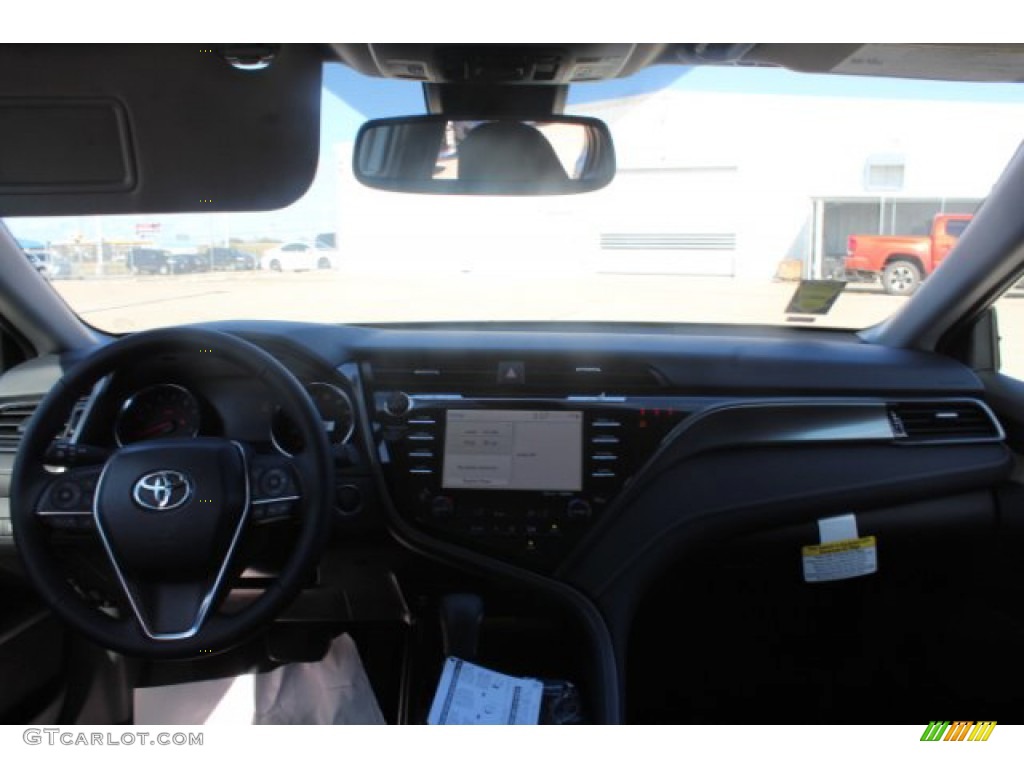 2019 Camry XSE - Celestial Silver Metallic / Black photo #19