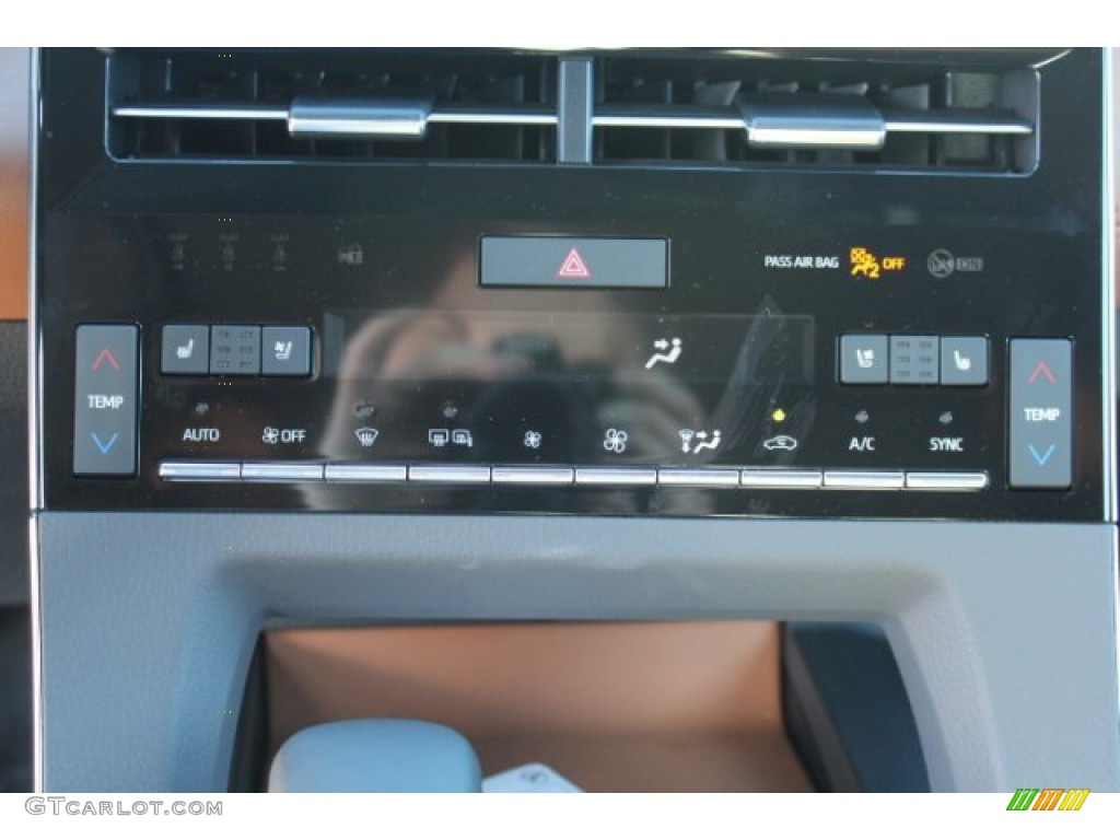 2019 Avalon Hybrid Limited - Opulent Amber / Cognac photo #13