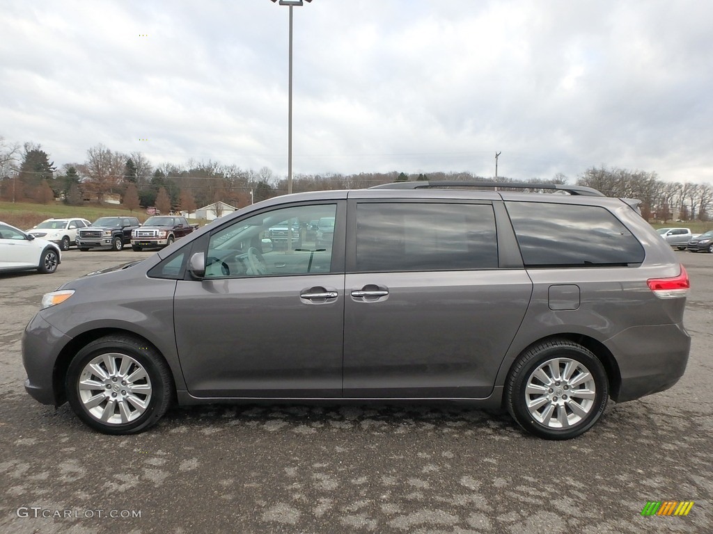 2011 Sienna XLE AWD - Predawn Gray Mica / Light Gray photo #11