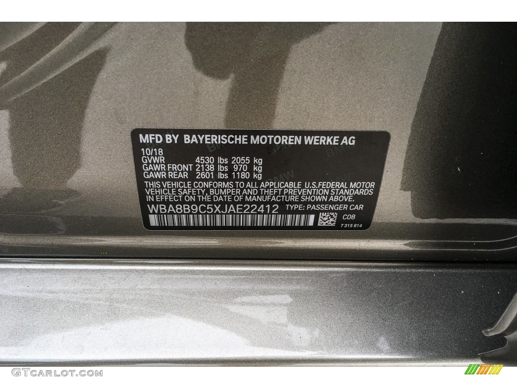 2018 3 Series 330i Sedan - Platinum Silver Metallic / Black photo #11