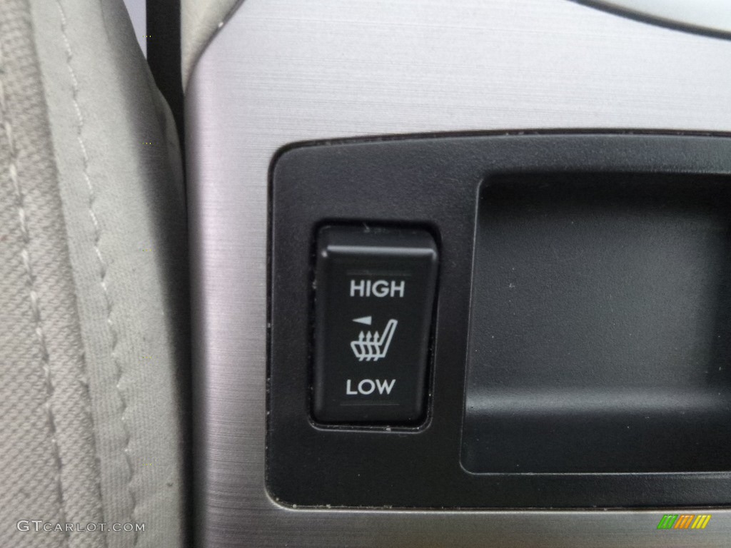 2014 Outback 2.5i Premium - Cypress Green Pearl / Ivory photo #13