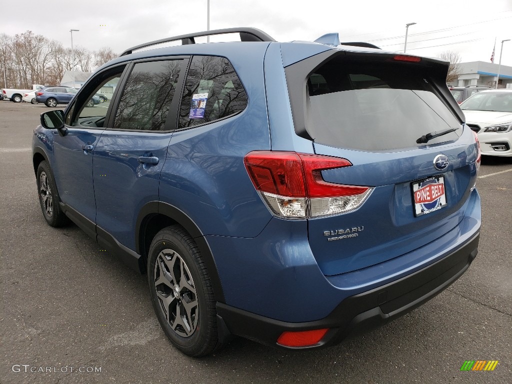 2019 Horizon Blue Pearl Subaru Forester 2.5i Premium 130952580 Photo