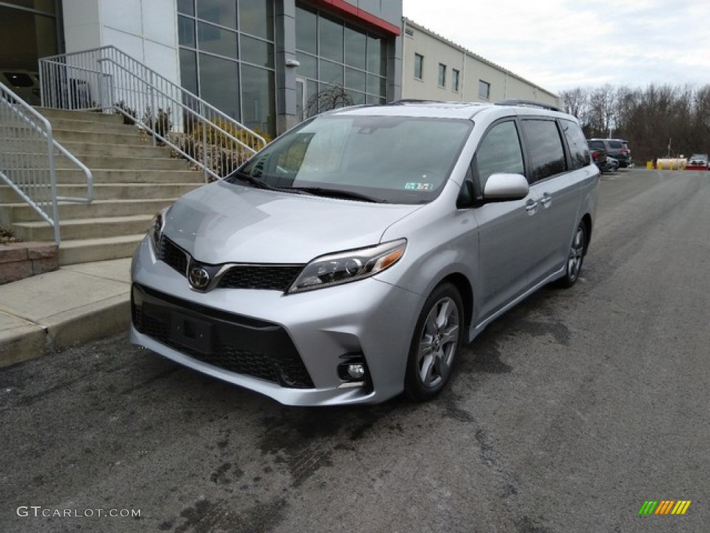 2019 Sienna SE - Celestial Silver Metallic / Ash photo #1