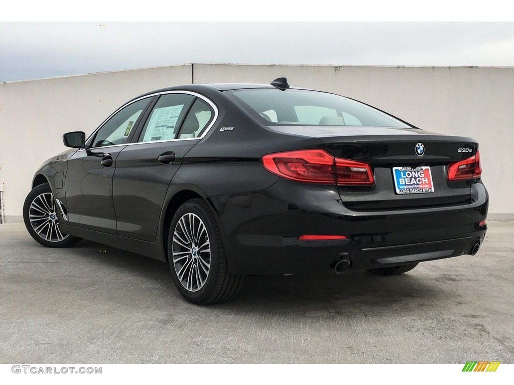 2019 5 Series 530e iPerformance Sedan - Jet Black / Canberra Beige/Black photo #2