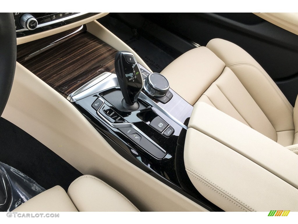 2019 5 Series 530e iPerformance Sedan - Jet Black / Canberra Beige/Black photo #7