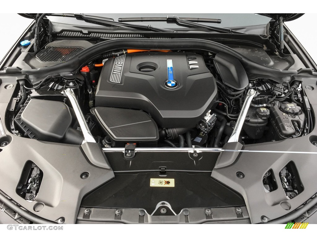 2019 5 Series 530e iPerformance Sedan - Jet Black / Canberra Beige/Black photo #8