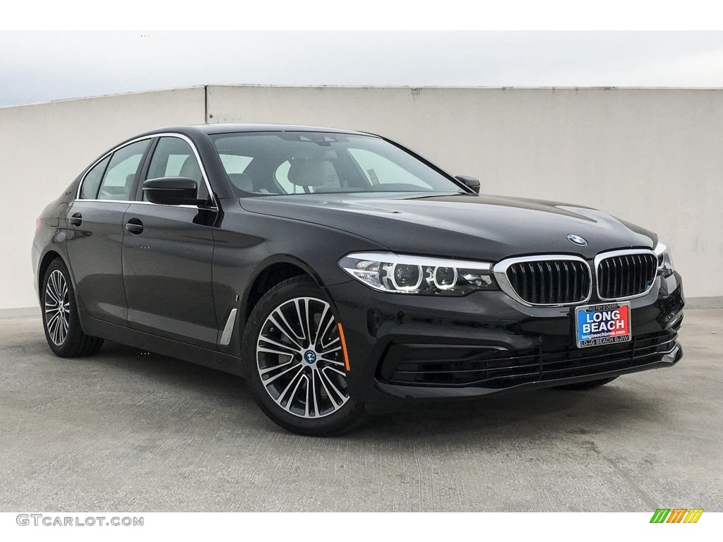 2019 5 Series 530e iPerformance Sedan - Jet Black / Canberra Beige/Black photo #12