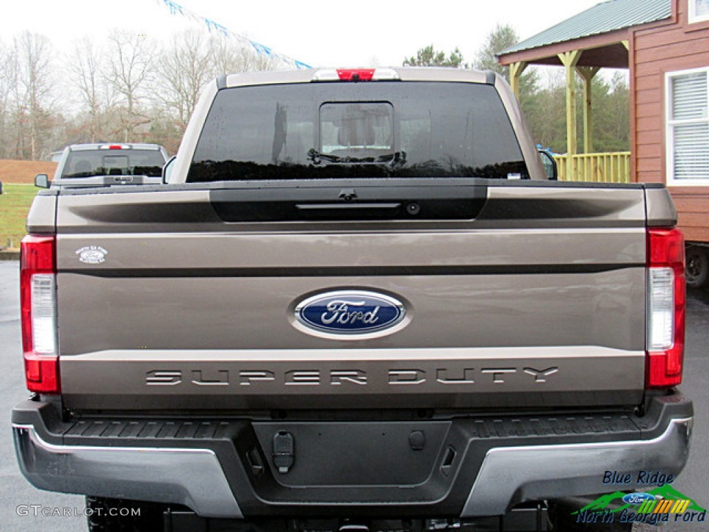 2019 F250 Super Duty XLT Crew Cab 4x4 - Stone Gray / Earth Gray photo #4