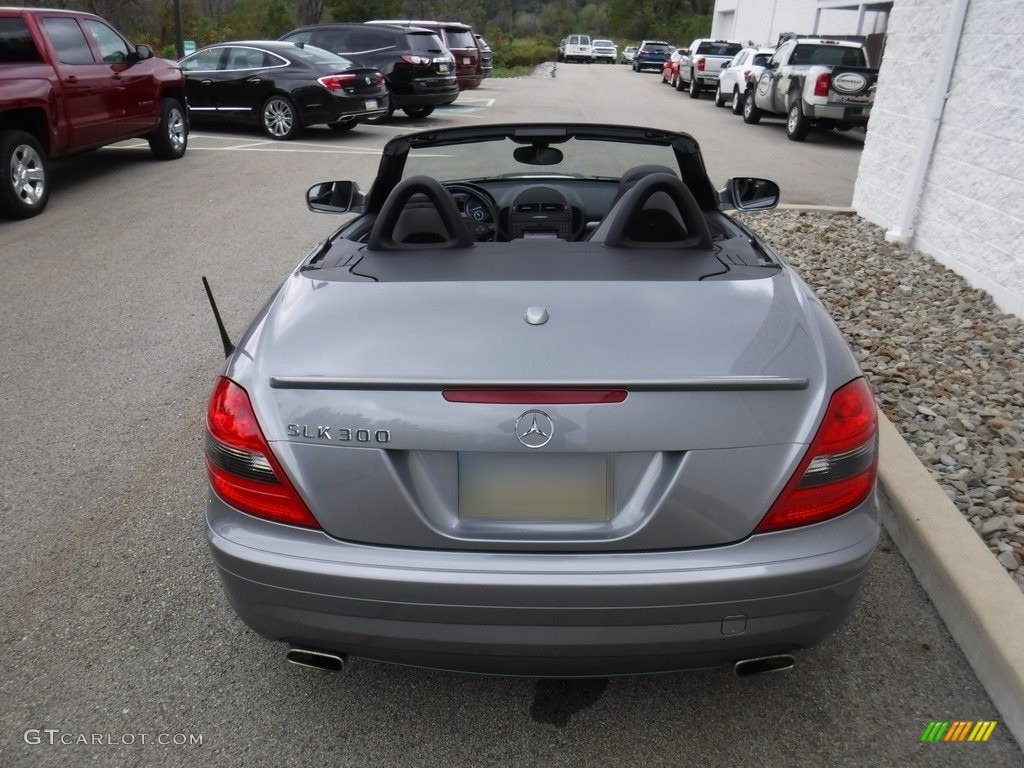 2011 SLK 300 Roadster - Palladium Silver Metallic / Black photo #10