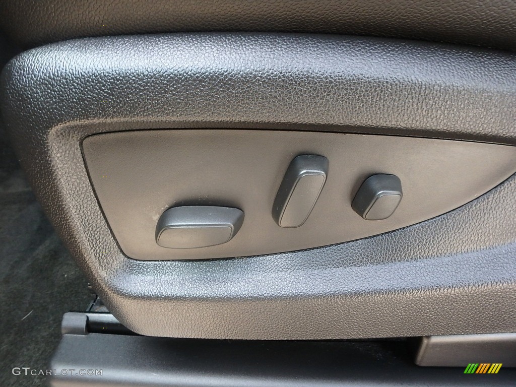 2015 Suburban LTZ 4WD - Tungsten Metallic / Jet Black photo #17