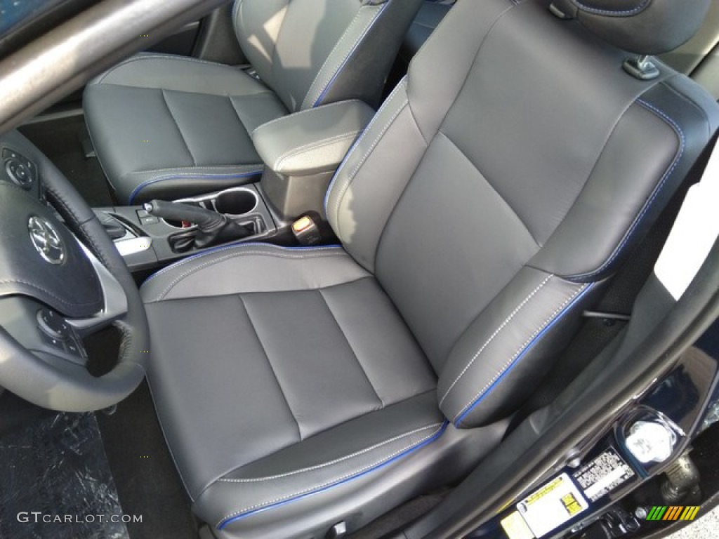 2019 Toyota Corolla XSE Front Seat Photos