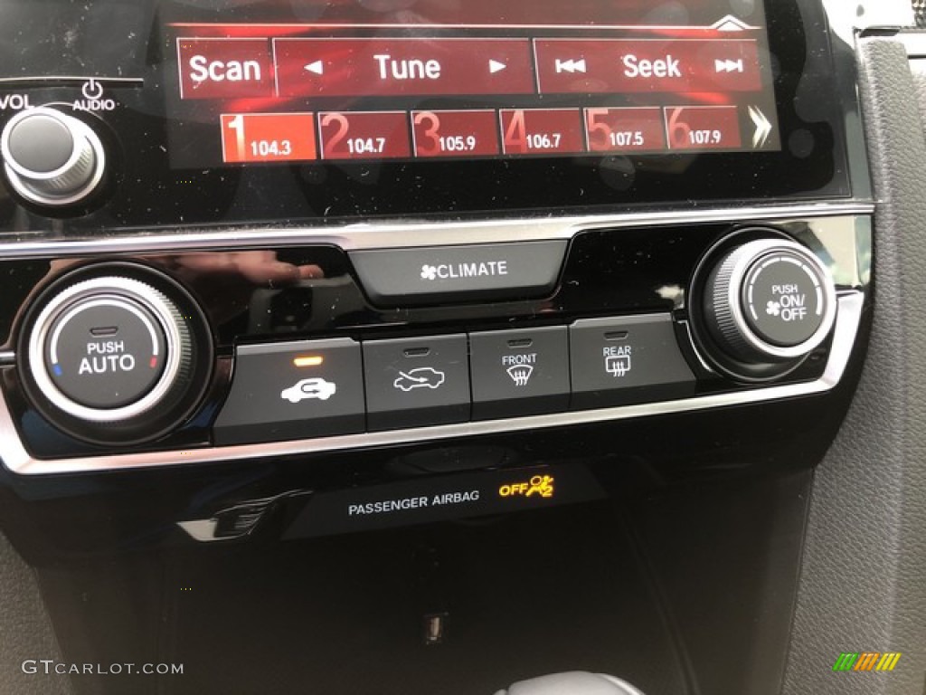 2019 Honda Civic Sport Sedan Controls Photos