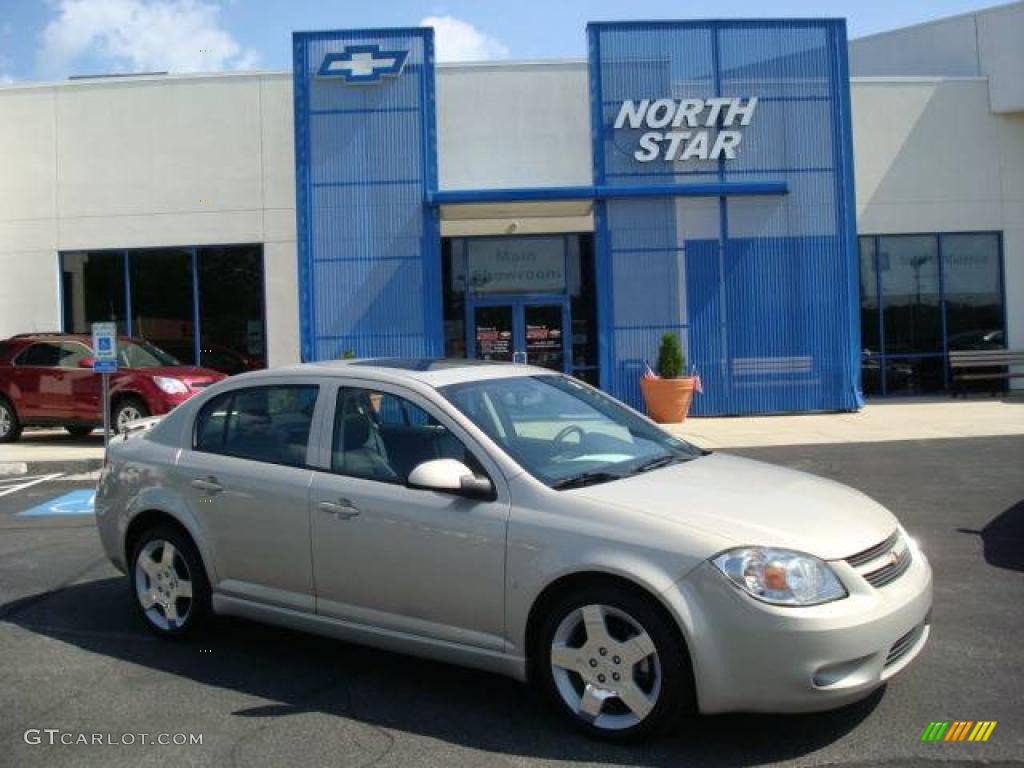 2009 Cobalt LT Sedan - Gold Mist Metallic / Ebony photo #1