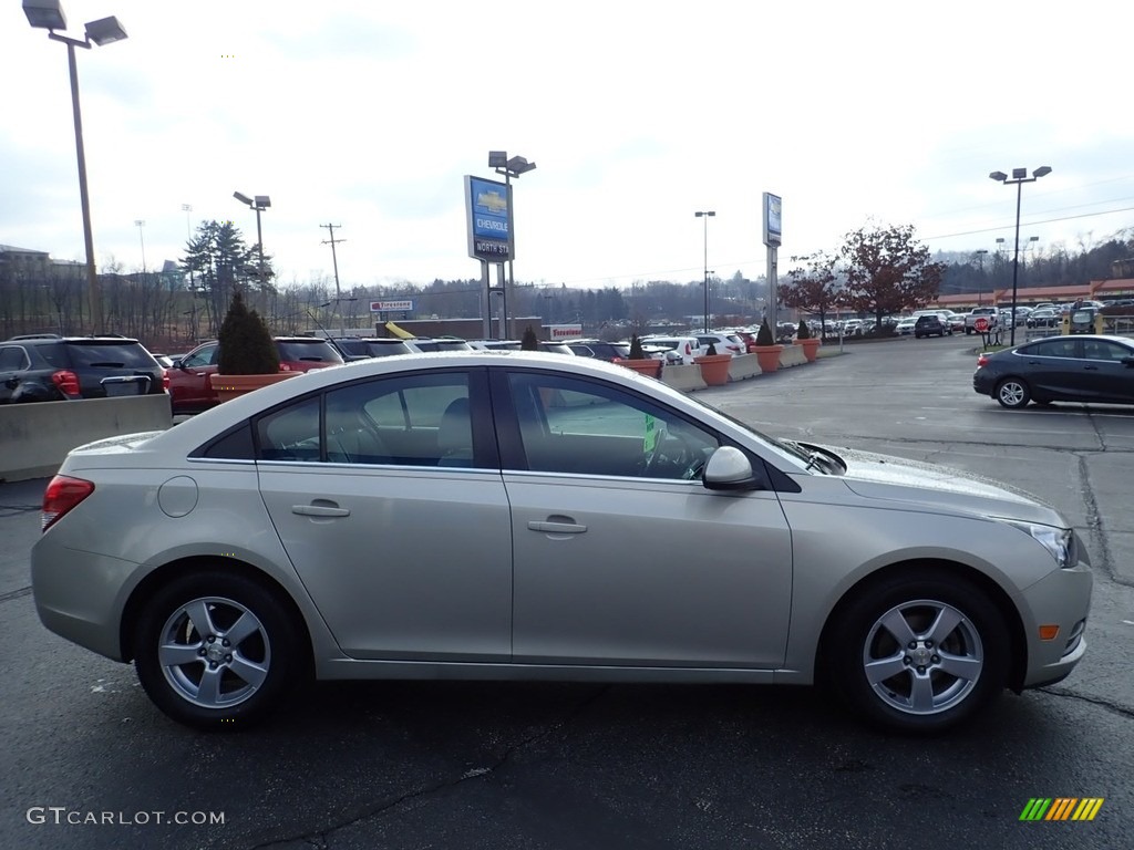 2014 Cruze LT - Champagne Silver Metallic / Medium Titanium photo #10