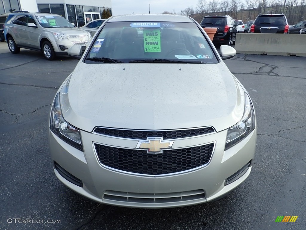 2014 Cruze LT - Champagne Silver Metallic / Medium Titanium photo #13