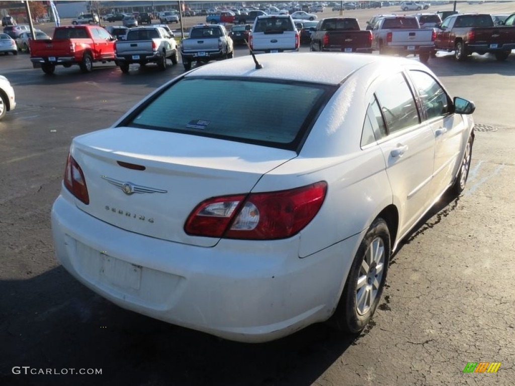 2007 Sebring Sedan - Stone White / Dark Slate Gray/Light Slate Gray photo #18