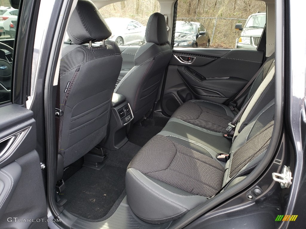 2019 Subaru Forester 2.5i Premium Rear Seat Photos