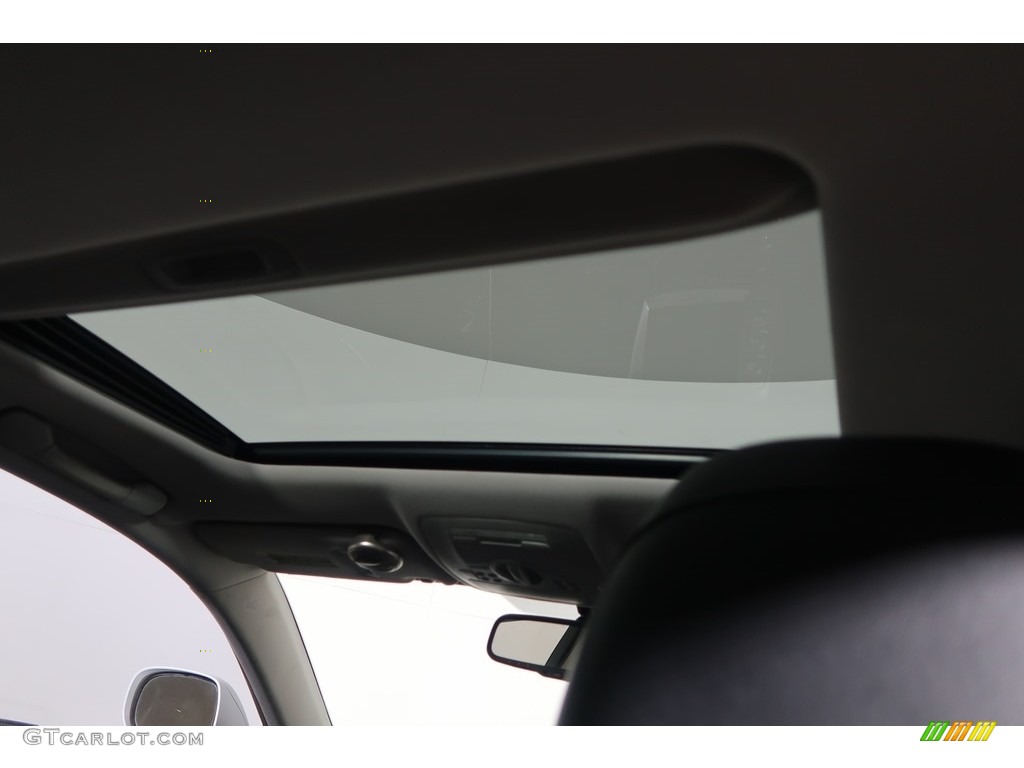 2008 IS 350 - Starfire White Pearl / Black photo #3