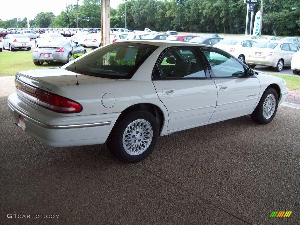 1997 Concorde LX - Stone White / Agate/Quartz photo #3