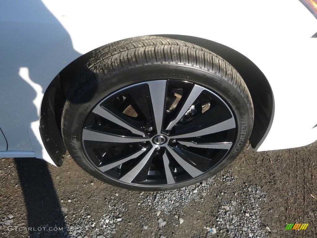 2019 Altima SR - Pearl White / Charcoal photo #2