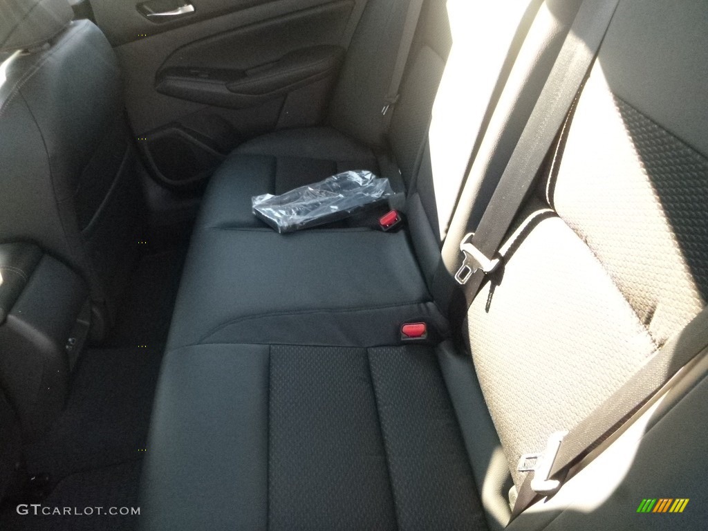 2019 Altima SR - Pearl White / Charcoal photo #12