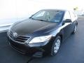 Black - Camry LE Photo No. 9