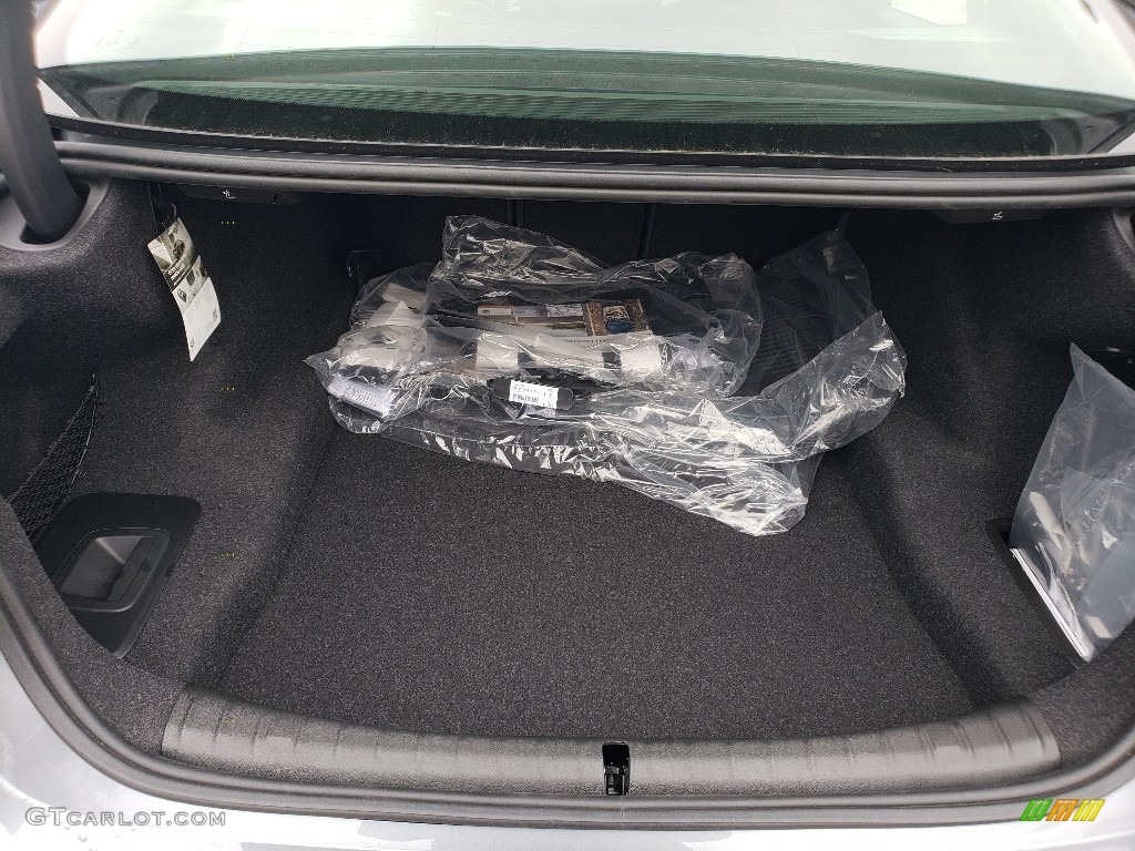 2019 BMW 5 Series 540i xDrive Sedan Trunk Photos