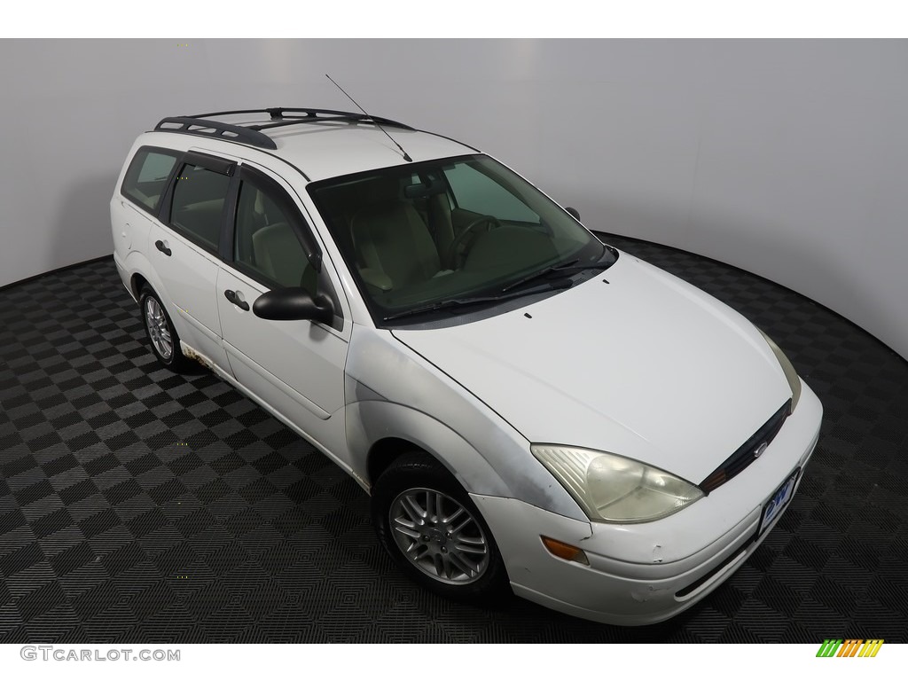 2003 Focus ZTW Wagon - Cloud 9 White / Medium Parchment photo #2