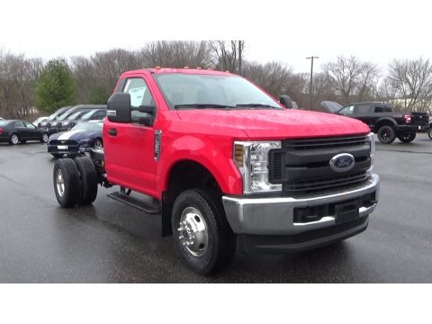 2019 Ford F350 Super Duty XL Regular Cab 4x4 Chassis Data, Info and Specs