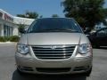 2006 Linen Gold Metallic Chrysler Town & Country Limited  photo #8
