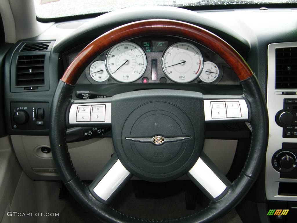 2006 300 C HEMI - Magnesium Pearlcoat / Dark Slate Gray/Light Slate Gray photo #19