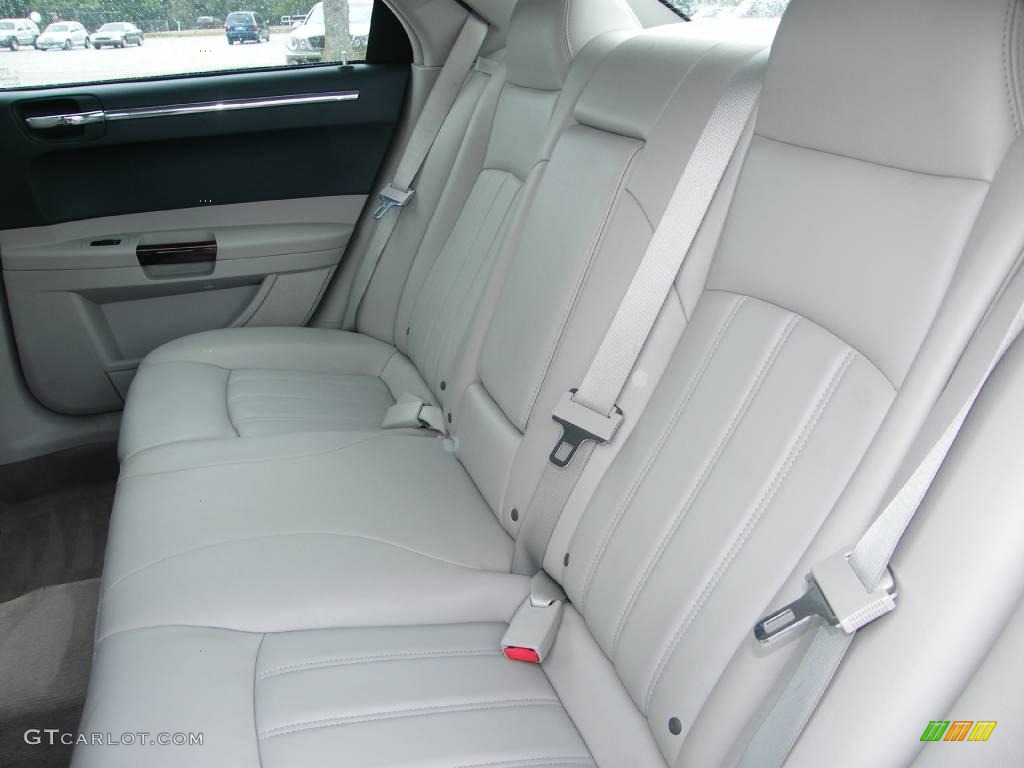 2006 300 C HEMI - Magnesium Pearlcoat / Dark Slate Gray/Light Slate Gray photo #22