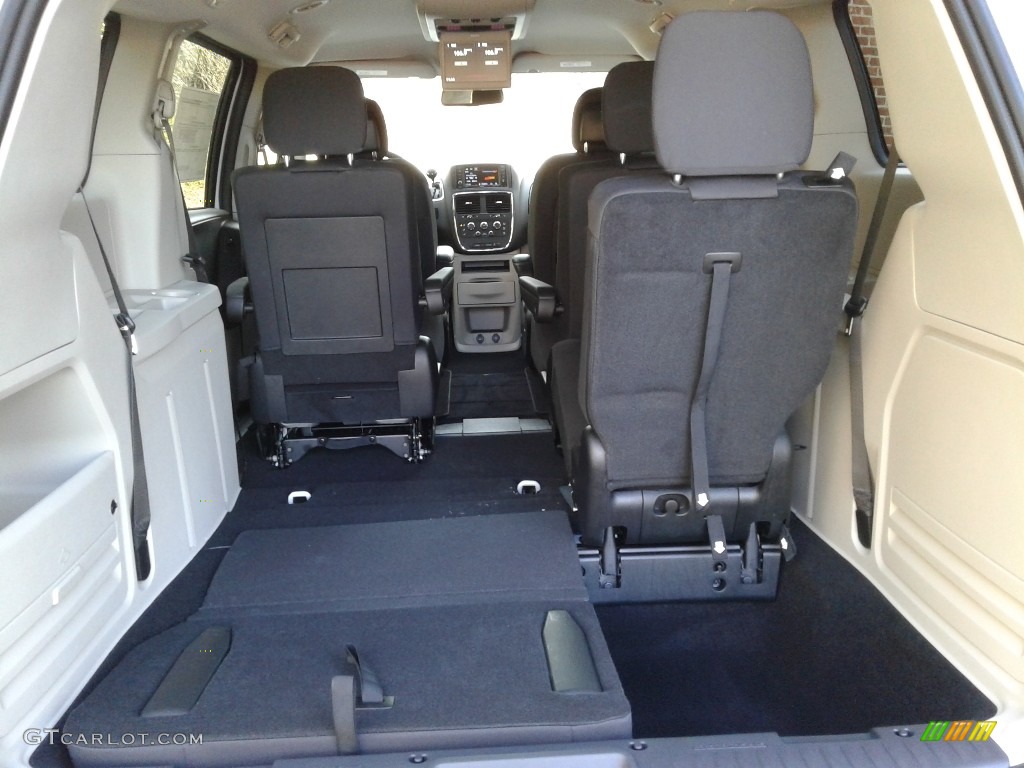 2019 Grand Caravan SE - White Knuckle / Black/Light Graystone photo #16