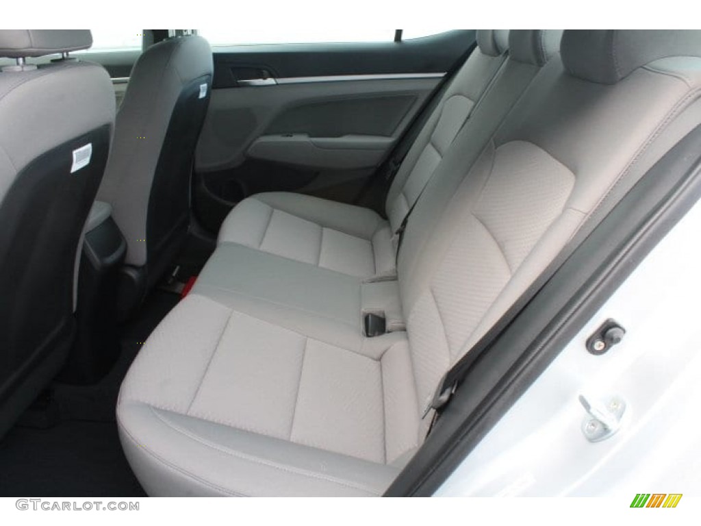 2019 Elantra SEL - Symphony Silver / Gray photo #17