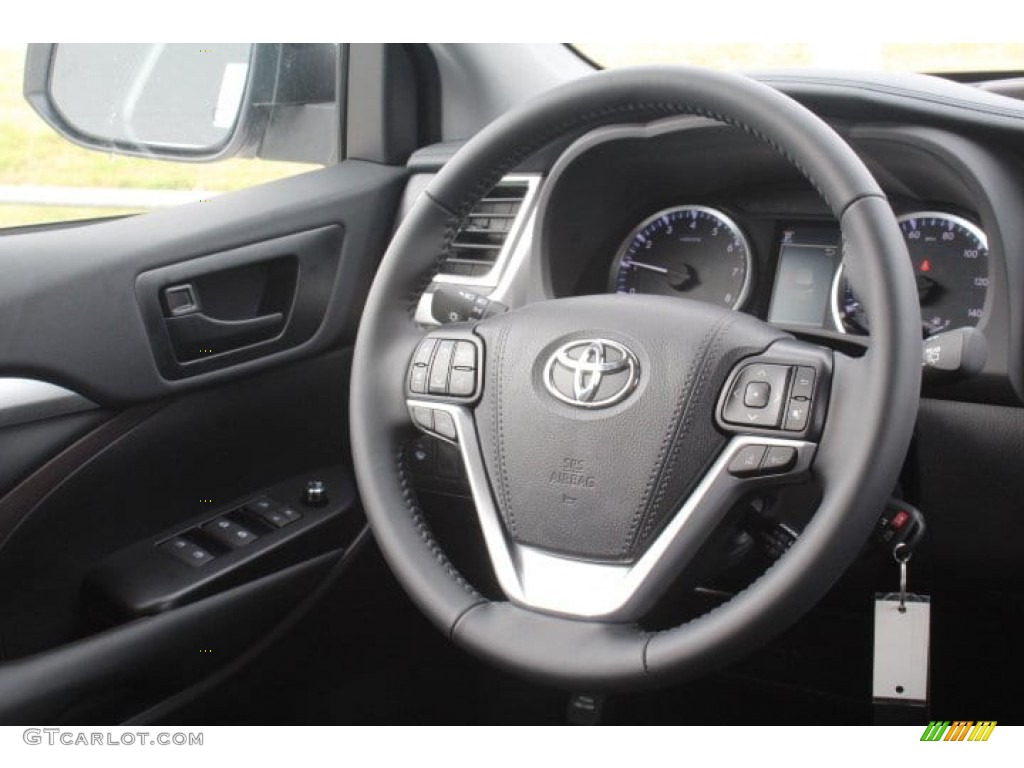 2019 Toyota Highlander LE Plus Black Steering Wheel Photo #131024162