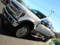 2019 White Platinum Ford F350 Super Duty Lariat Crew Cab 4x4  photo #37