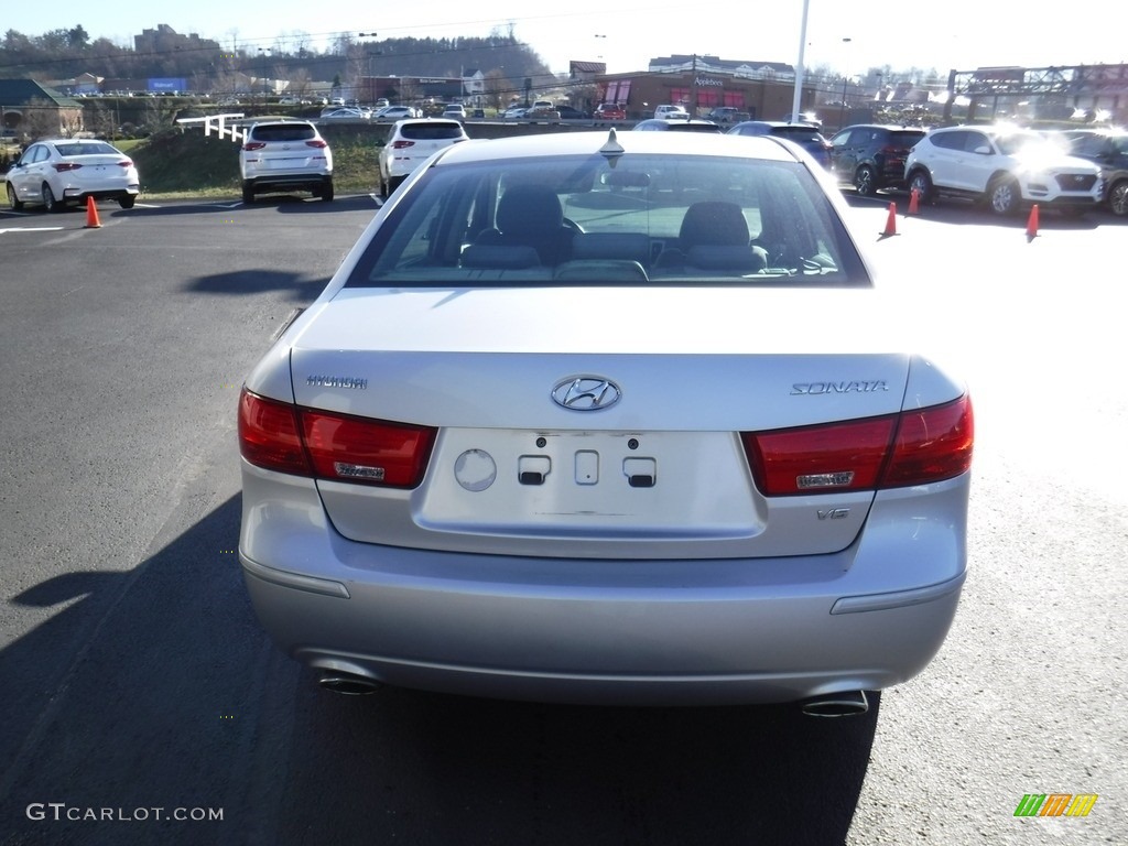 2009 Sonata GLS V6 - Bright Silver / Gray photo #9