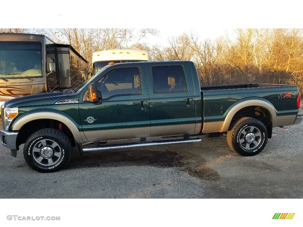 2011 F350 Super Duty Lariat Crew Cab 4x4 - Forest Green Metallic / Adobe photo #2