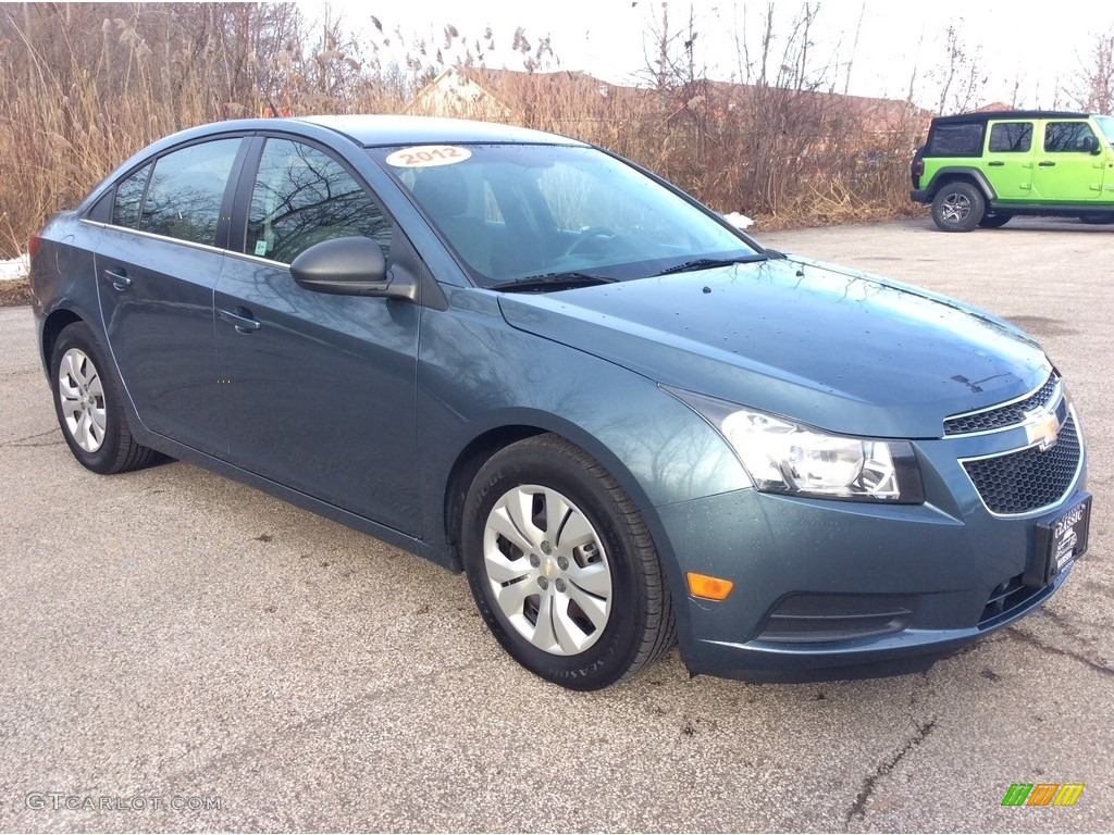 2012 Cruze LS - Blue Granite Metallic / Jet Black/Medium Titanium photo #8