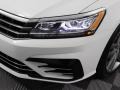 Pure White - Passat R-Line Photo No. 20