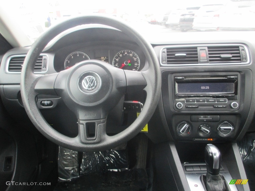 2012 Jetta SE Sedan - Toffee Brown Metallic / Titan Black photo #10