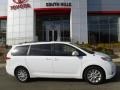 Super White - Sienna XLE AWD Photo No. 2