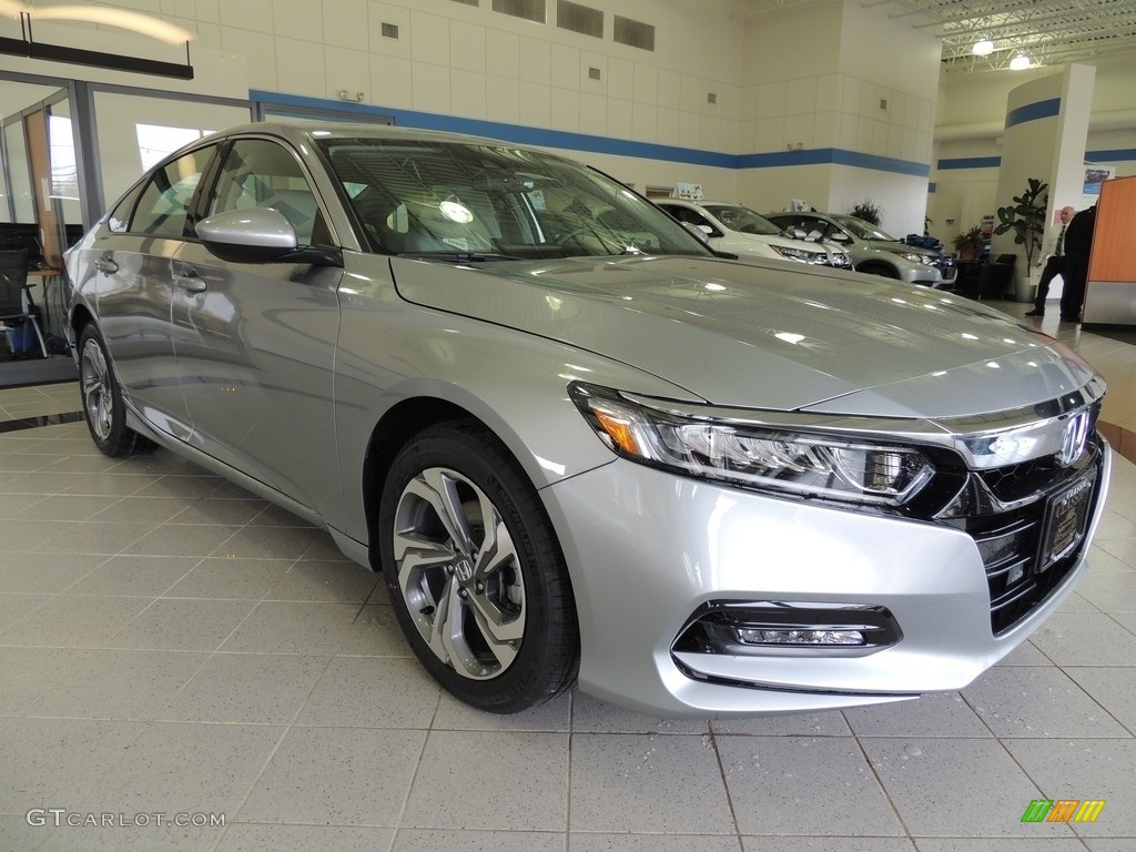 Lunar Silver Metallic 2019 Honda Accord EX Sedan Exterior Photo #131041059