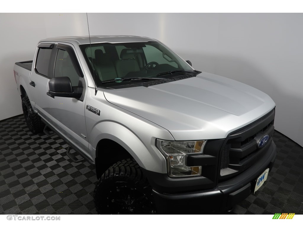 2016 F150 XL SuperCrew 4x4 - Ingot Silver / Medium Earth Gray photo #2